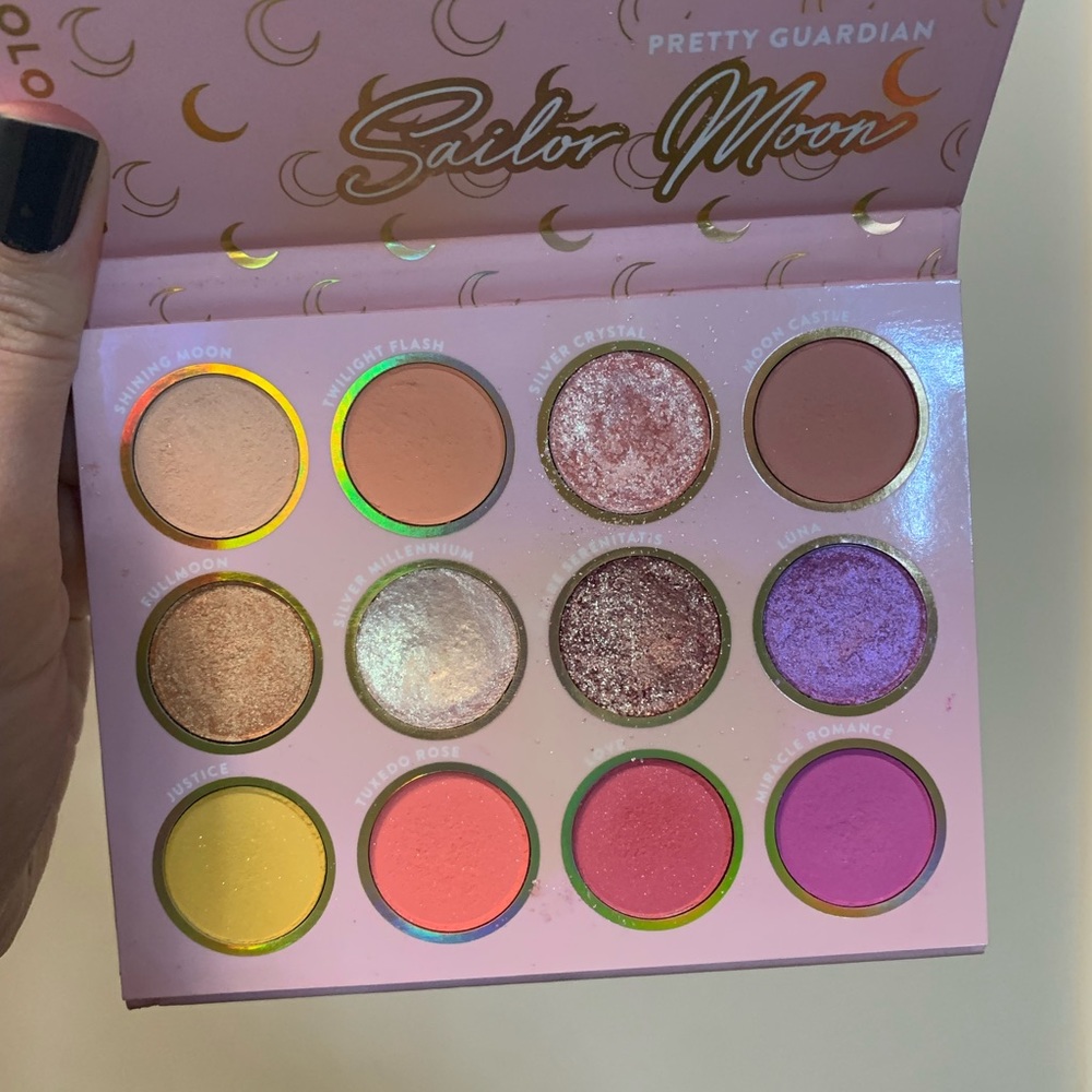 Colourpop Sailor Moon eyeshadow palette